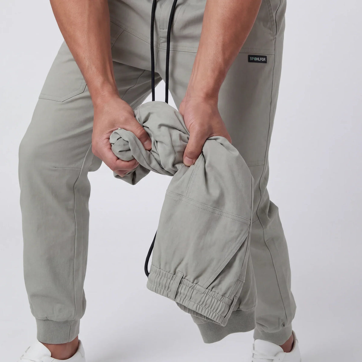 Pantaloni cargo confortabili cu capacitate mare de depozitare 